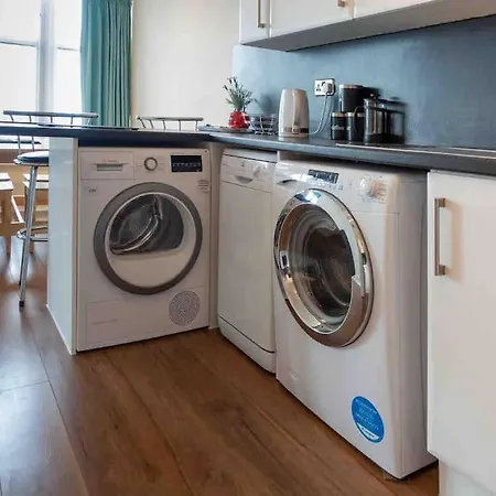 Sea Vistas * 斯卡伯勒