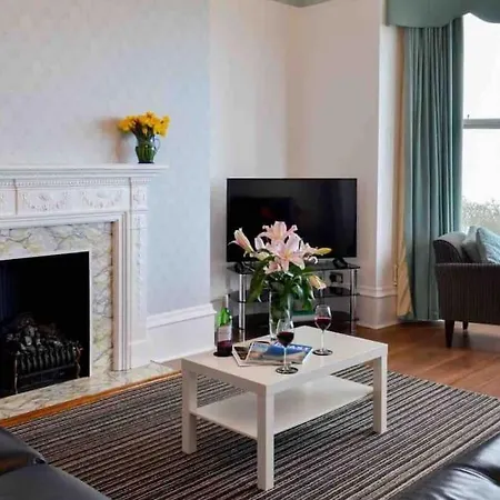 Sea Vistas * 斯卡伯勒